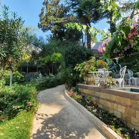 Dream Mansion Ada Maison d'hôtes *