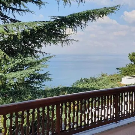 Dream Mansion Ada Maison d'hôtes *