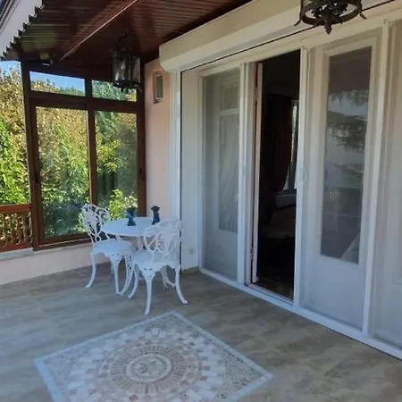 Maison d'hôtes Dream Mansion Ada *